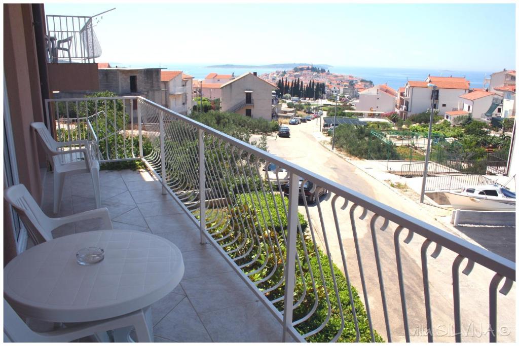 Apartments Silvija Primošten Εξωτερικό φωτογραφία